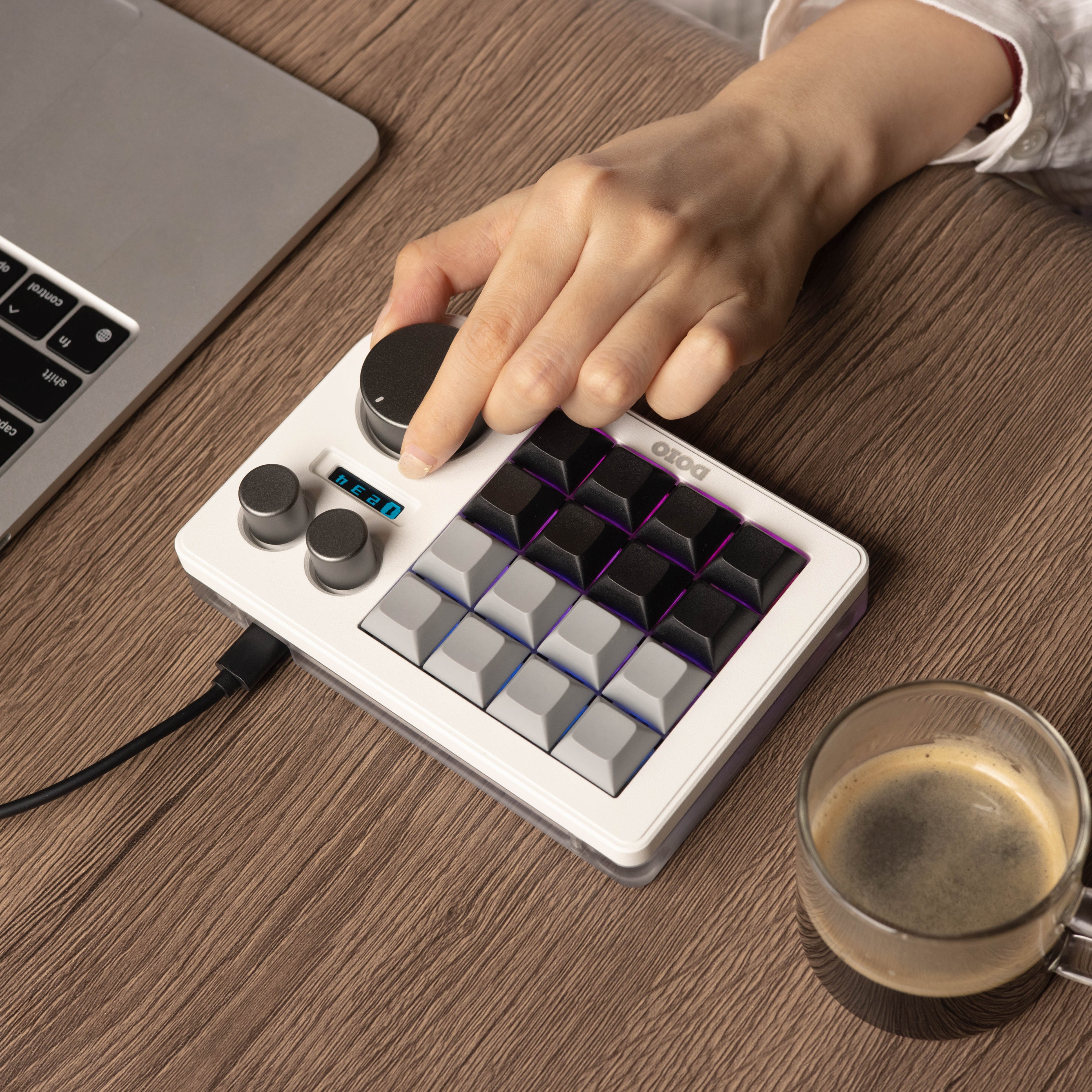 DOIO KB16 Megalodon Triple Knob Macropad